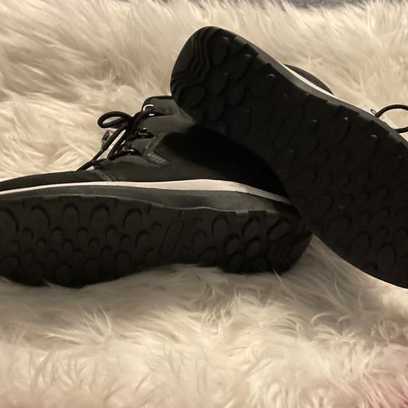 Kim Rogers Black Lace-Up Boots - Picture 5 of 10